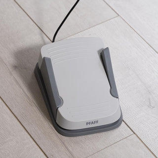 Pfaff Multifunction Foot Control - Icon 2 L