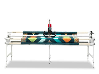 Bernina Q20 Longarm Quilting Machine with 10`ft Studio Frame