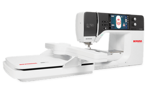 Bernina 790 Pro Sewing & Embroidery Machine incl Embroidery Module