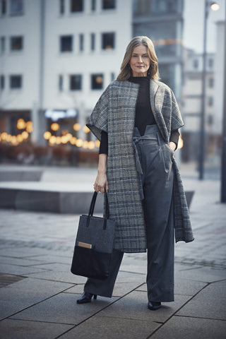 Pfaff Admire Air 7000 Coverlock