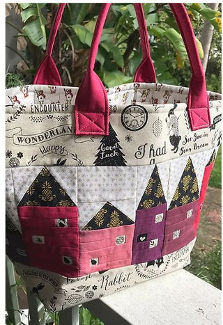 The Little City Tote Bag Pattern by Sarah Fielke