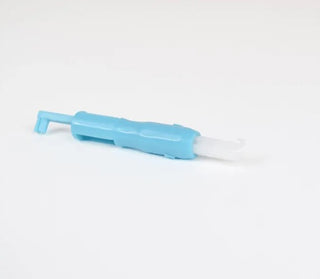 Needle Threader Packaged 