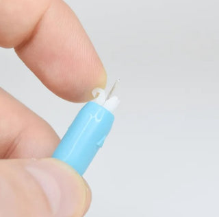 Needle Threader Packaged 