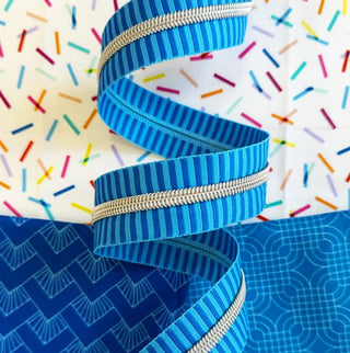 Sassafras Lane Blue Stripe Zipper Tape with Nickel Teeth 3 yards (2.74m)
