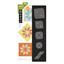 Accuquilt Go! Flying Swallows12" Finished (55931)