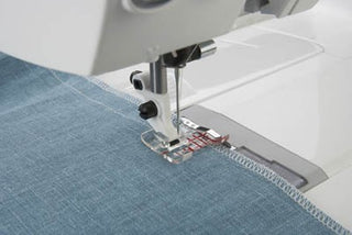 Husqvarna Viking Clear Seam Guide Foot ( 1-8 )