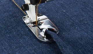 Husqvarna Viking Flat Felled Foot 9mm ( 1-9 )