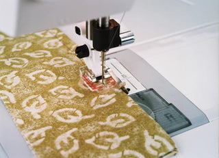 Husqvarna Viking 1/4" Edge Stitching Foot (7 8) 