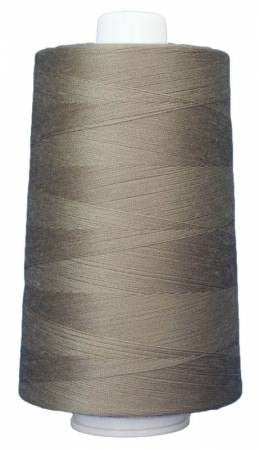 Omni Thread Polyester 40wt 6000yd (5486m) #3016 Sandstone