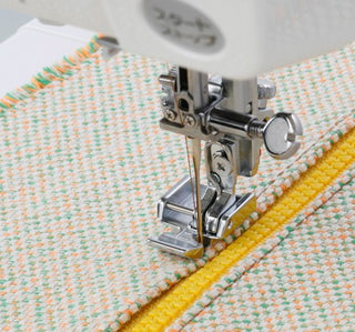 Janome Zipper Foot 5mm (Wide) Clip On F/L For Lnp & Rnp