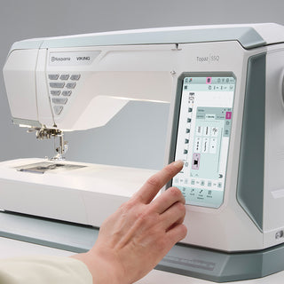 Husqvarna Viking Topaz 55Q Sewing Machine
