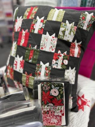Giving Season Cushion Kit